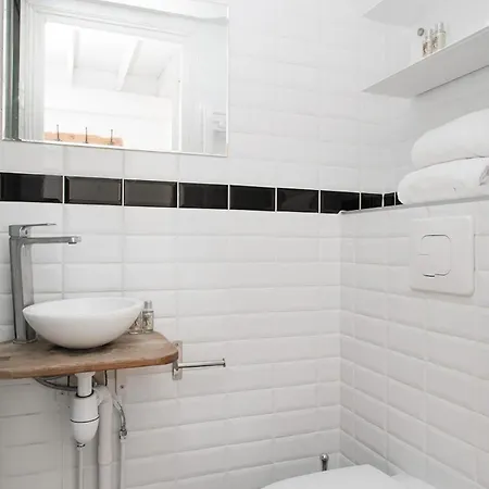 Quartier Montorgueil & Near Le Marais - Cityapartmentstay Paris